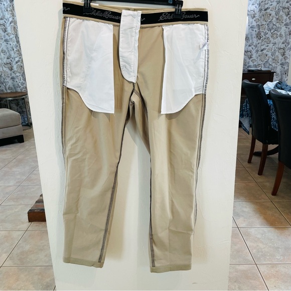 Eddie Bauer Khaki pants - Picture 10 of 11